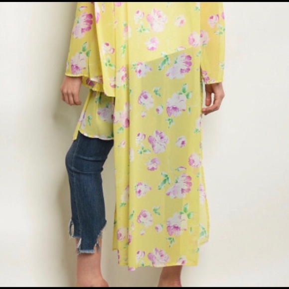MEDIUM - YELLOW FLORAL HI LOW KIMONO - Picture 3 of 5